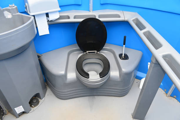 Portable Toilet Options We Offer in New Kingman Butler, AZ